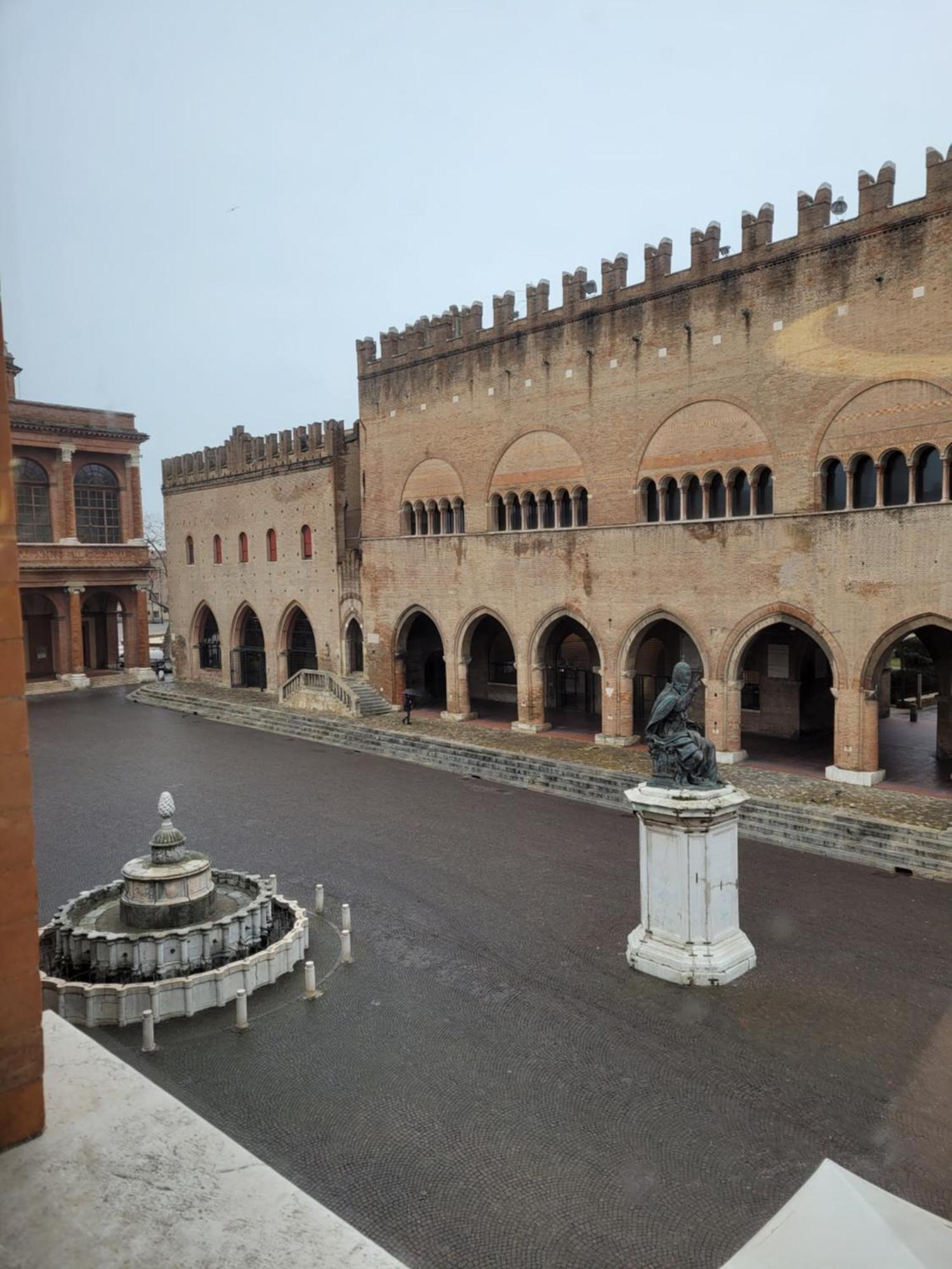 Casa Ronci - Centro Storico - Palacongressi リミニ エクステリア 写真